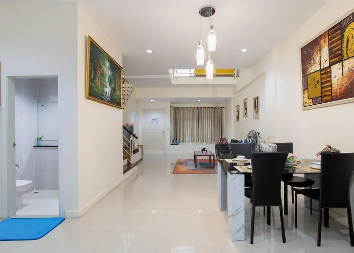 Areehouse 300平方 獨棟別墅 家庭首選 近7-11 超市 Mrt * Bangkok