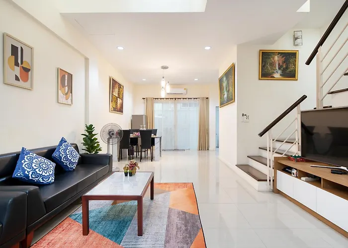 Areehouse 300平方 獨棟別墅 家庭首選 近7-11 超市 Mrt Bangkok