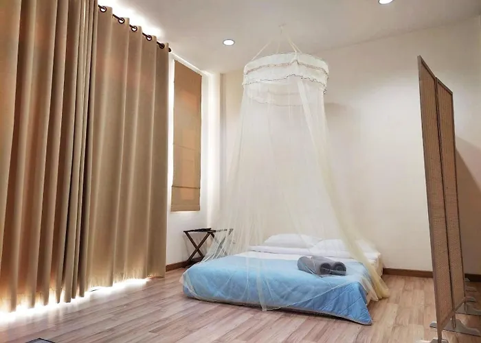 Areehouse 300平方 獨棟別墅 家庭首選 近7-11 超市 Mrt *